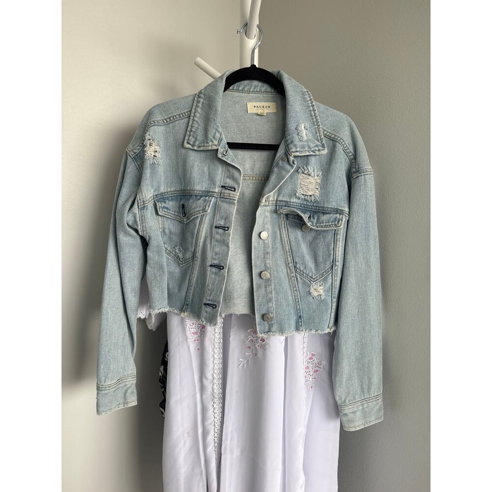 PacSun cropped distressed denim jacket